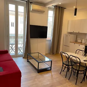 A Meyerbeer Apartment